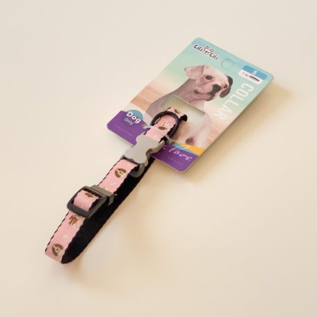 Nyakörv textil - szürke műanyag csont alakú csattal - S - 1,5cm x 30-37cm - rózsaszín, kutyákkal